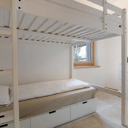 Apartament La Del In Giardino Colico
