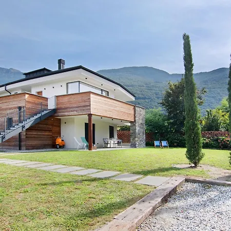 Appartement La Del In Giardino Colico