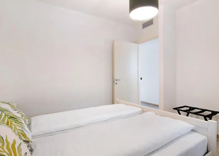 Apartament La Del In Giardino Colico