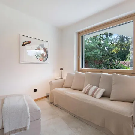 La Del In Giardino Apartament
